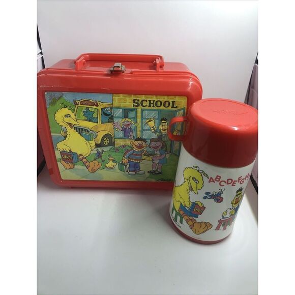 Sesame Street Big Bird, Bert, And Ernie School” Red Plastic Lunchbox And Thermos - Picture 1 of 16